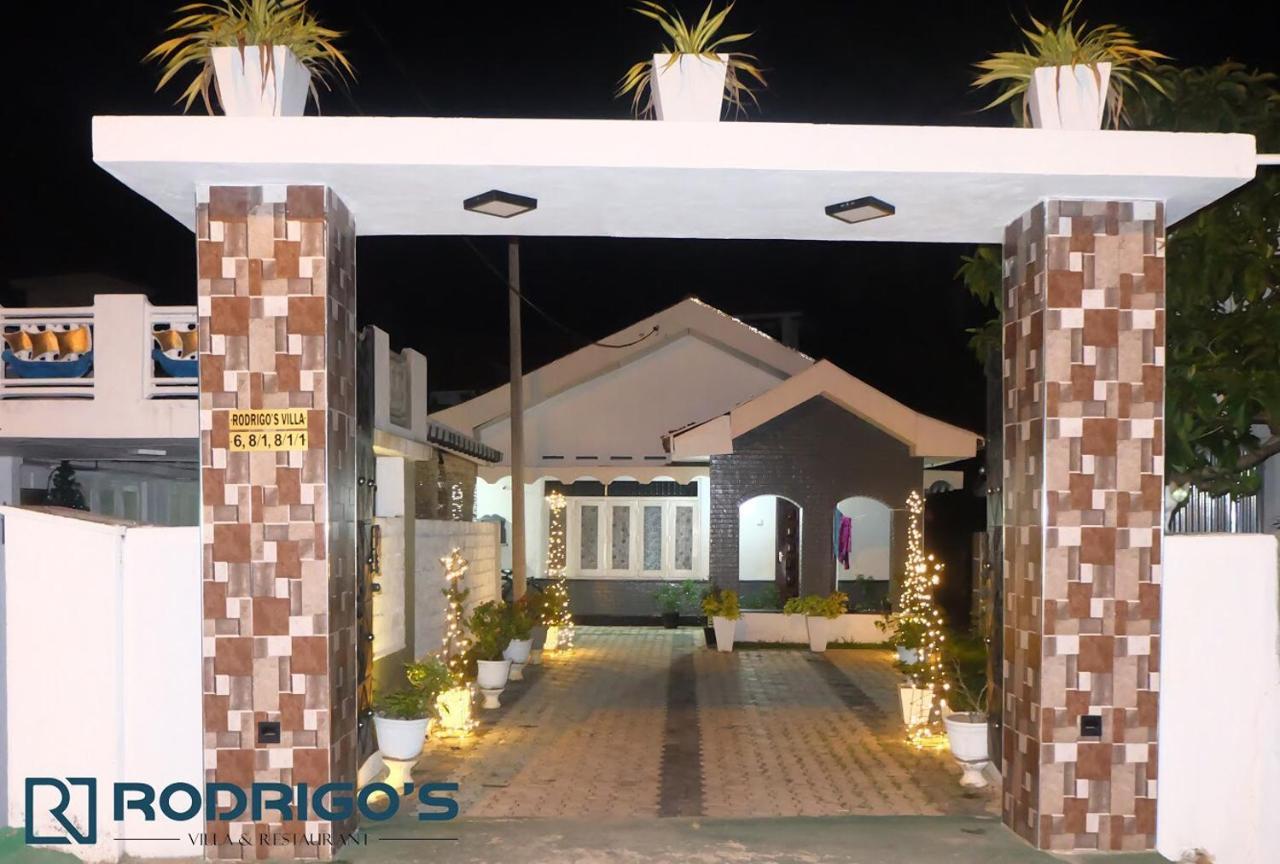 Rodrigo'S Villa & Restaurant نيجومبو المظهر الخارجي الصورة