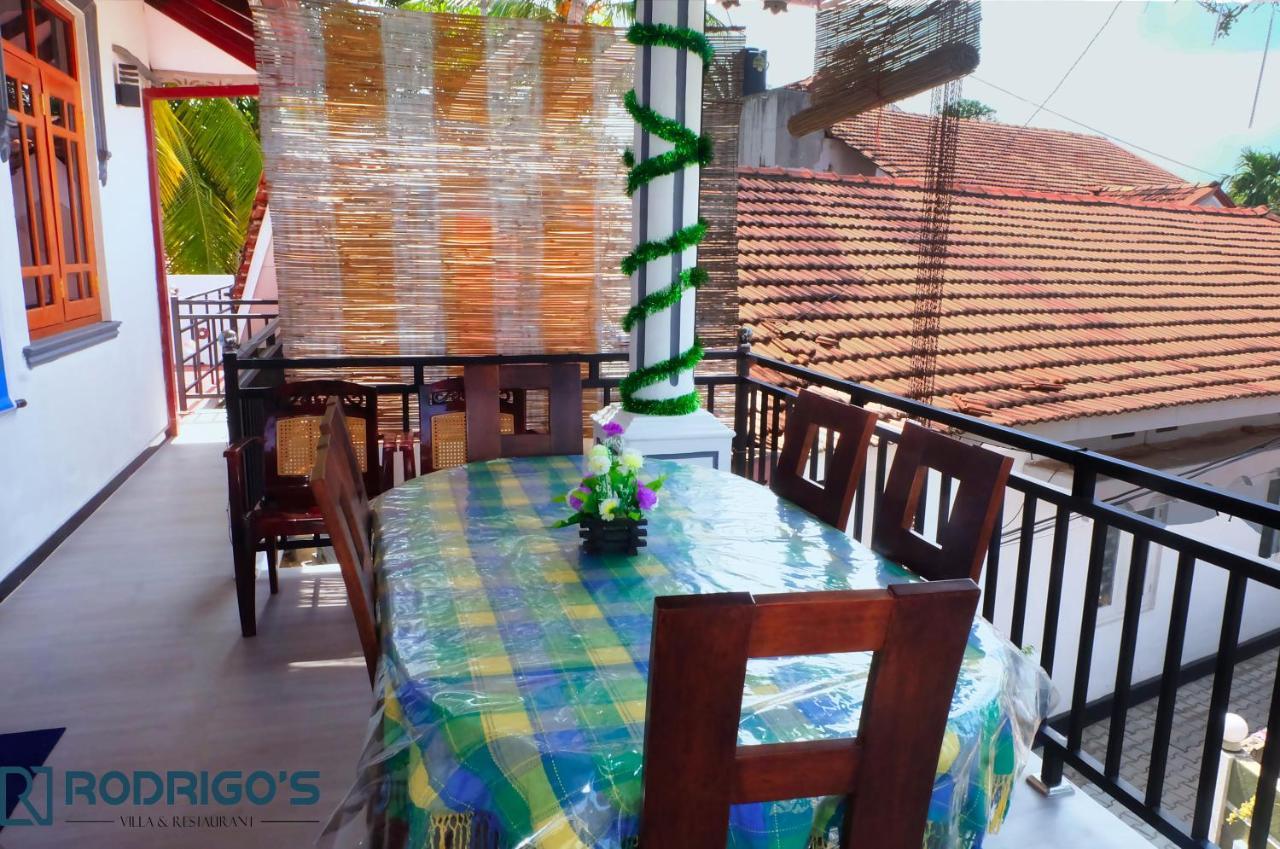 Rodrigo'S Villa & Restaurant نيجومبو المظهر الخارجي الصورة