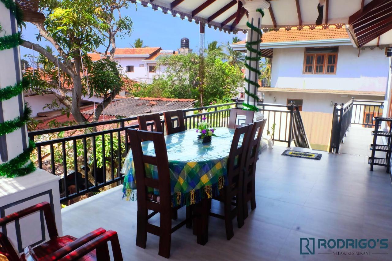 Rodrigo'S Villa & Restaurant نيجومبو المظهر الخارجي الصورة