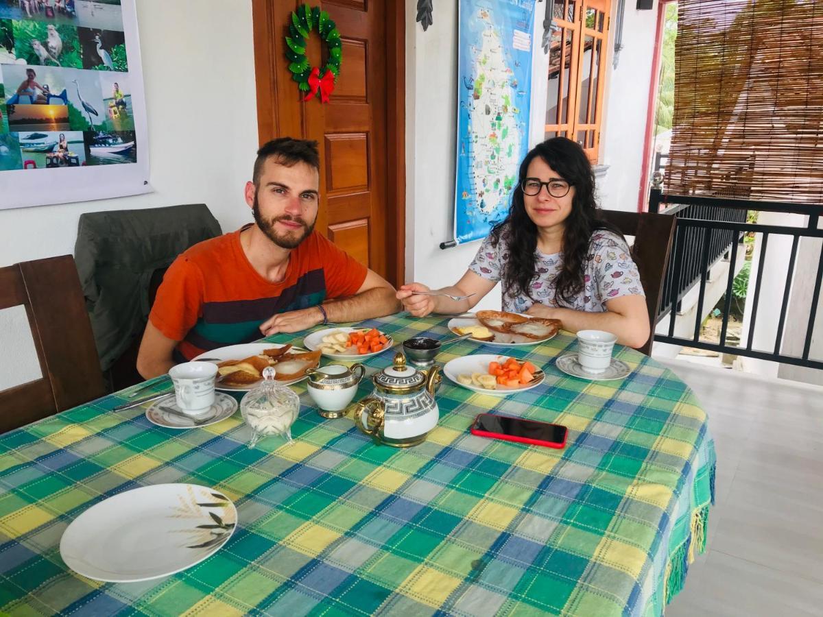 Rodrigo'S Villa & Restaurant نيجومبو المظهر الخارجي الصورة