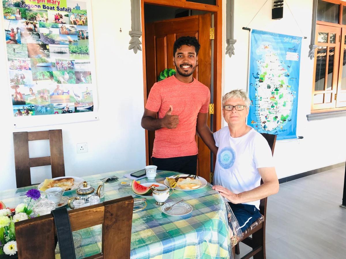 Rodrigo'S Villa & Restaurant نيجومبو المظهر الخارجي الصورة